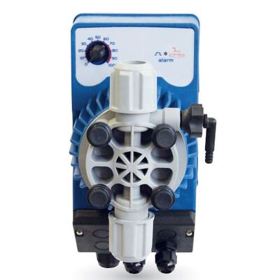 Kompact AML Dosing Pump: Diaphragm pump for a single cleaning product, with the option to connect a low-level sensor - 230V