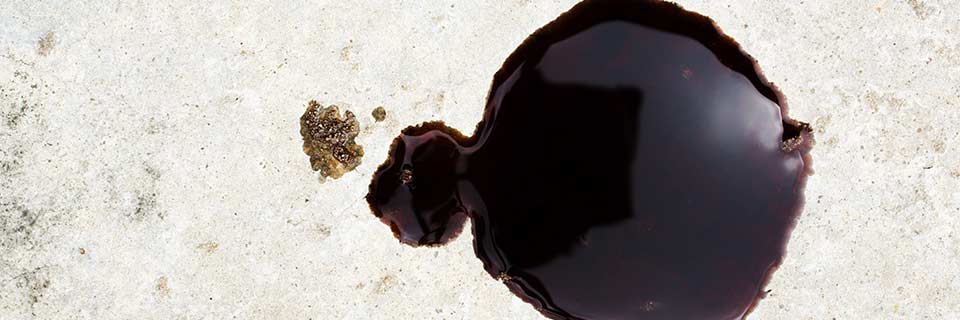 Preventing and removing oil stains on your terrace